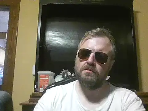 Snapshot of TheOneDonShaun chatting on 06-24-26, 02:21 TheOneDonShaun online show from 06-24-26, 02:21