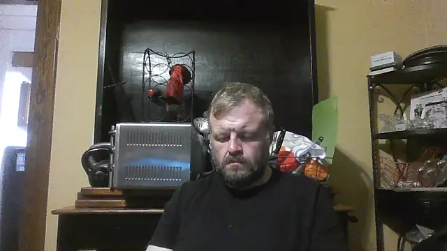 Snapshot of TheOneDonShaun chatting on 06-26-26, 03:11 TheOneDonShaun online show from 06-26-26, 03:11