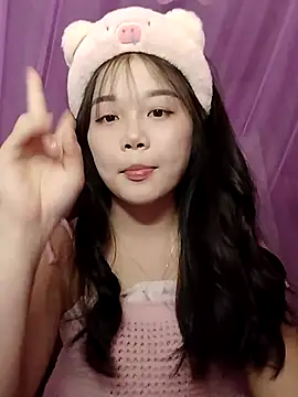 Baa-bee22 online show from 04-20-26, 01:19