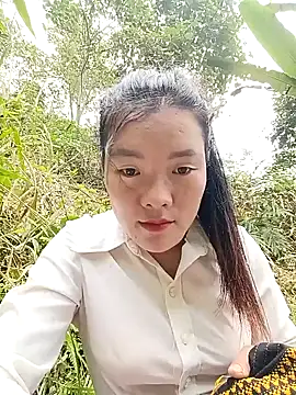 meomeo-00 online show from 12-21-25, 02:51