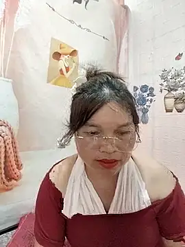 Snapshot of Cover-baa chatting on 05-22-26, 04:19 Cover-baa online show from 05-22-26, 04:19