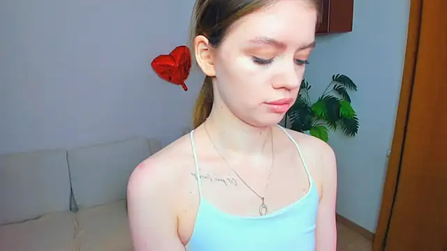 AngelesBenitz online show from 02-25-26, 06:12