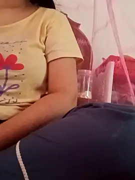 Snapshot of rupamim chatting on 12-16-25, 05:45 rupamim online show from 12-16-25, 05:45