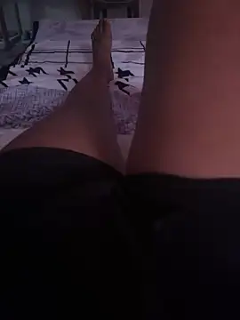 raveena hot online show from 11-22-25, 07:40