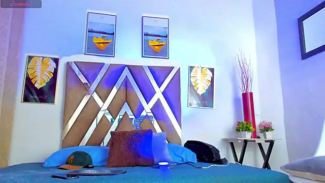   Miguel7w7 online show from 11-30-25, 01:37