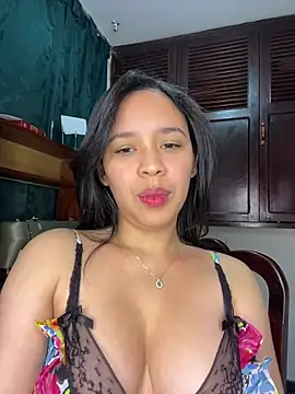 Esmerald 1111 online show from 02-04-26, 12:33