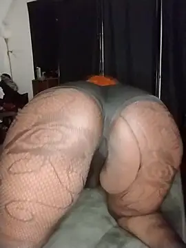 VenezuelaLuxeNoir online show from 04-13-26, 07:36