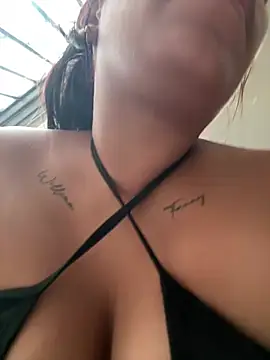 ArielleMillerr- online show from 05-27-26, 05:21
