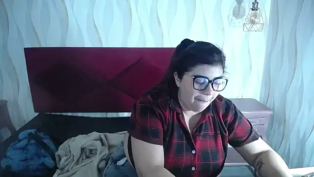 Snapshot of danna_garza chatting on 01-15-26, 04:50 danna garza online show from 01-15-26, 04:50