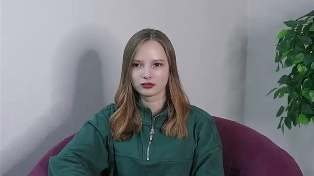 MelissiaKapaun online show from 11-22-25, 10:47