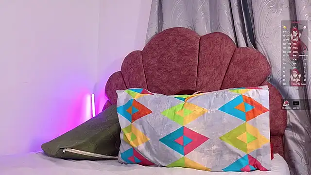 IssaNoirr online show from 03-12-26, 01:50