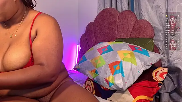 IssaNoirr online show from 03-13-26, 02:56