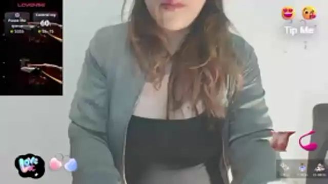 Snapshot of Ricaardiente chatting on 02-21-26, 06:25 Ricaardiente online show from 02-21-26, 06:25