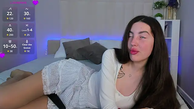 LiraRevery online show from 04-13-26, 11:10