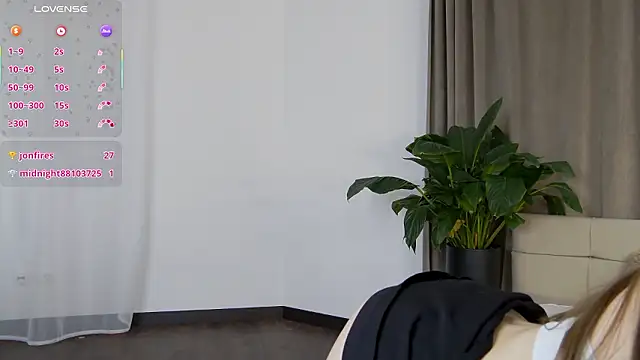 NicoletteBean online show from 02-19-26, 06:53