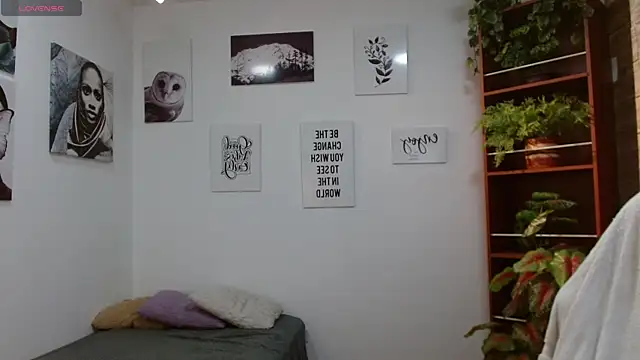 DraxBlade09 online show from 04-09-26, 08:58