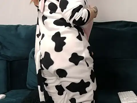 EmilyJenner online show from 04-02-26, 02:58