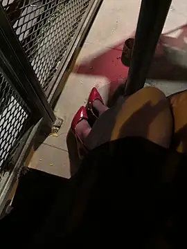 Snapshot of istanbul_squirt chatting on 11-22-25, 07:24 istanbul squirt online show from 11-22-25, 07:24