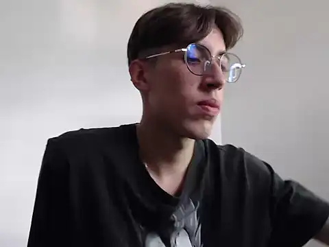 Dio  morningstar online show from 11-22-25, 03:44