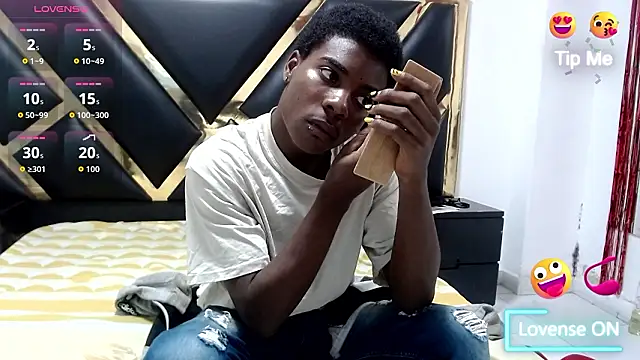 NoahJhonson69 online show from 03-06-26, 11:17