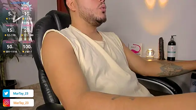 Snapshot of Mark__Brown chatting on 11-27-25, 01:29 Mark Brown online show from 11-27-25, 01:29