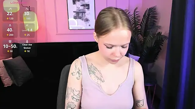 lucy loy online show from 05-19-26, 07:37