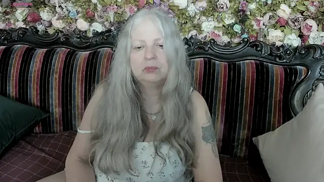Snapshot of mariabelladonna chatting on 07-11-26, 07:33 mariabelladonna online show from 07-11-26, 07:33