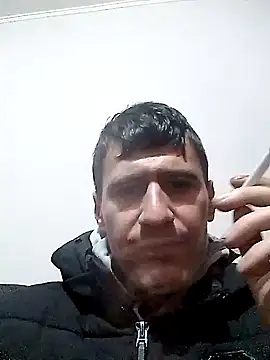 uiuftyrrtydre online show from 11-22-25, 05:56