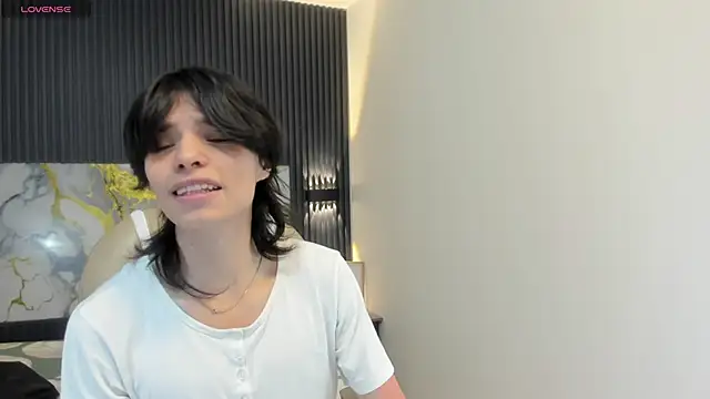 Sylasfrost online show from 11-19-25, 07:36