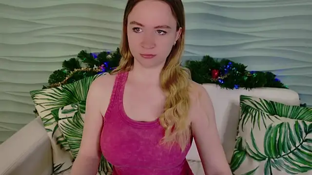 BigTitsLady- online show from 01-09-26, 10:22