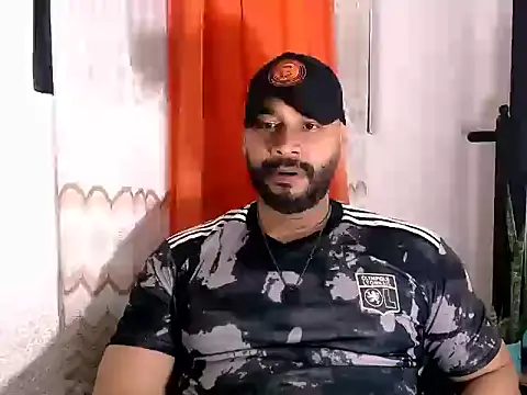 musclehetero online show from 06-05-26, 02:07