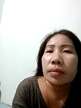 Reema 143 online show from 11-21-25, 03:33