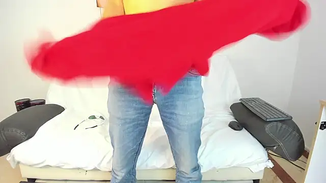 dracke and zara online show from 12-19-25, 01:18