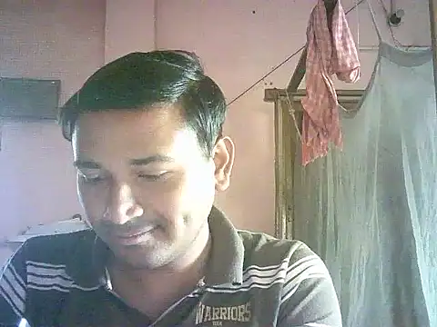 handsome12345  online show from 01-12-26, 02:28