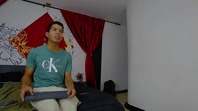 Noah Greenhart online show from 01-13-26, 07:41