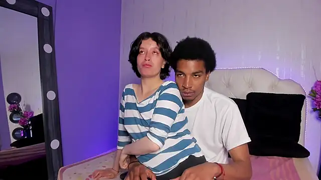 CoralAndOcean  online show from 12-03-25, 01:09