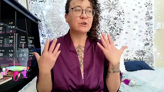 sareberr420 online show from 01-12-26, 04:01