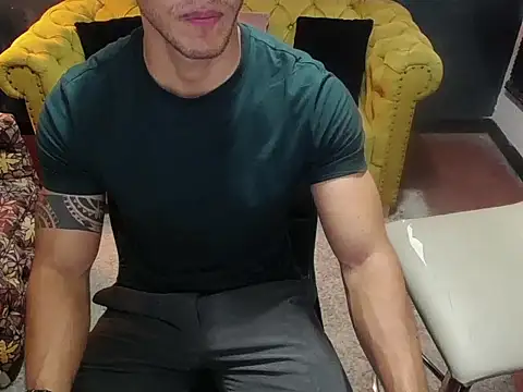 tayler luke online show from 12-21-25, 01:13