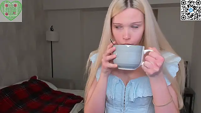 CherrylHolme online show from 02-05-26, 07:40