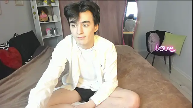 Snapshot of kevinhunter_ chatting on 11-24-25, 02:39 kevinhunter online show from 11-24-25, 02:39