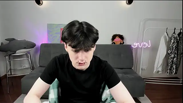 Snapshot of kevinhunter_ chatting on 11-27-25, 03:47 kevinhunter online show from 11-27-25, 03:47