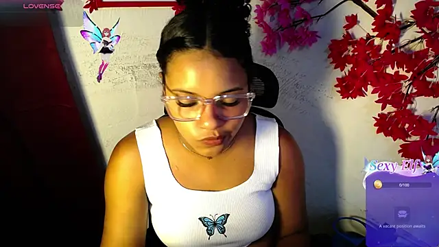 Snapshot of chleo_rosse chatting on 07-17-26, 03:13 chleo rosse online show from 07-17-26, 03:13