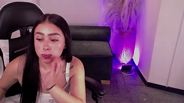 vallolett online show from 11-20-25, 06:18