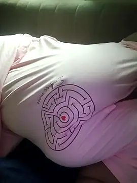 Snapshot of mamtha-tamil chatting on 03-16-26, 10:19 mamtha-tamil online show from 03-16-26, 10:19