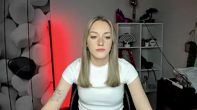 EvelynBlond online show from 01-19-26, 01:26