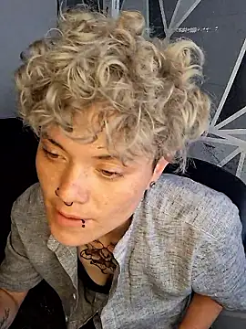 megan NL online show from 01-10-26, 02:41