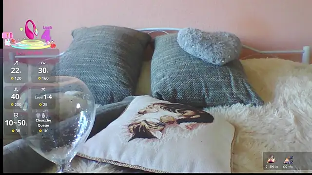 LisaHoneyLisa online show from 04-25-26, 08:06