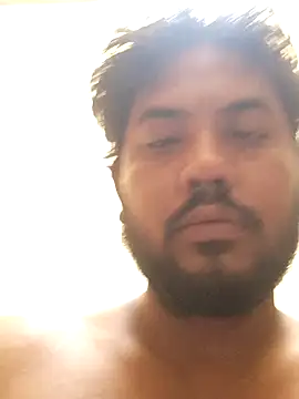 Snapshot of Roy___121 chatting on 05-29-26, 03:59 Roy 121 online show from 05-29-26, 03:59