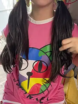 XndSeraphina online show from 01-15-26, 04:39