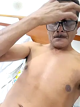 Parehahotmex online show from 04-05-26, 12:24